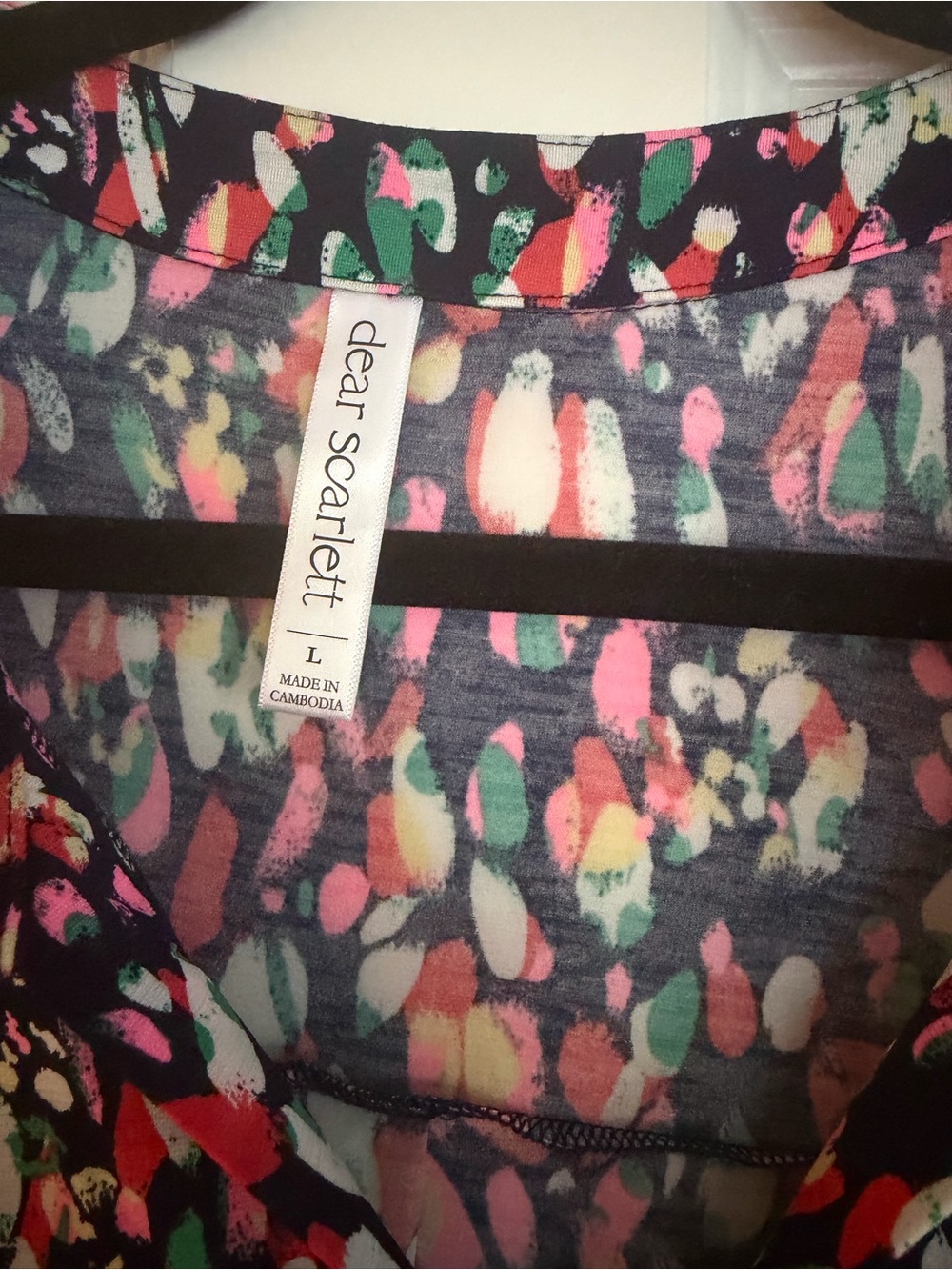 Dear Scarlett Lizzie top (Multicolor on Navy) - Picture 2 of 4